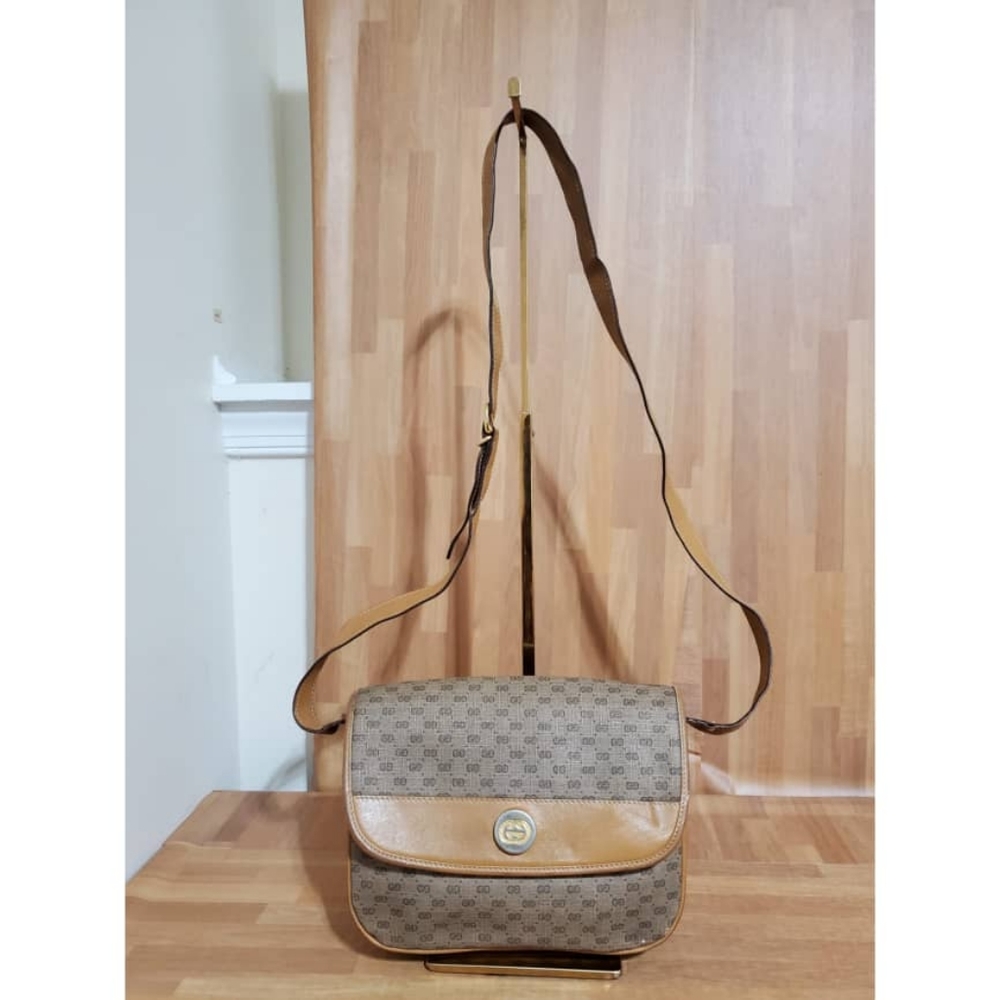 Authentic GUCCI Vintage Micro GG Canvas Shoulder/Crossbody Bag Beige